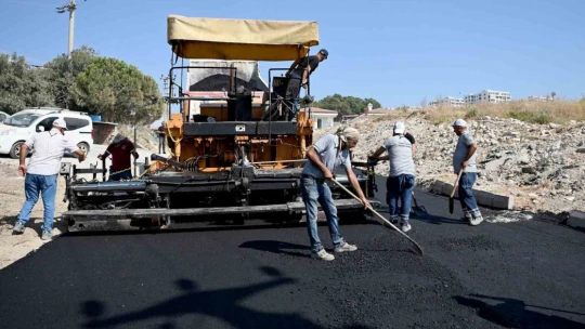 Kuşadası modern ve konforlu yollara kavuşmaya devam ediyor