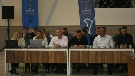 Kuşadası'na yeni vizyon projeler