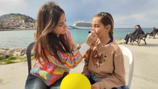 Kuşadası'nda 'Erken Tanı, Sağlıklı Gelecek' etkinliği fark oluşturdu