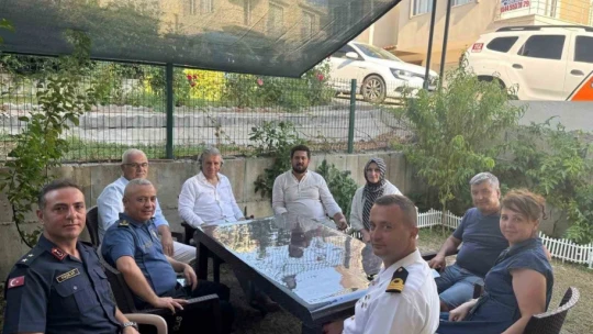 Kuşadası'nda 15 Temmuz ruhu yaşatılıyor