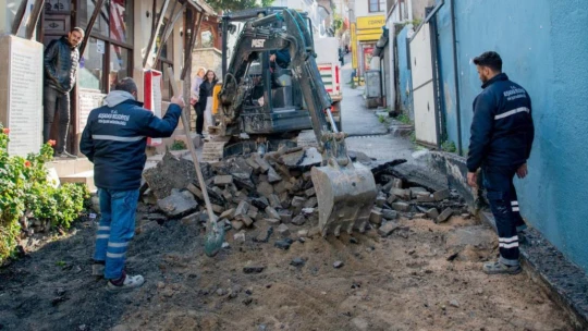 Kuşadası'nda 5 yılda 218 kilometrelik yeni yol yapıldı