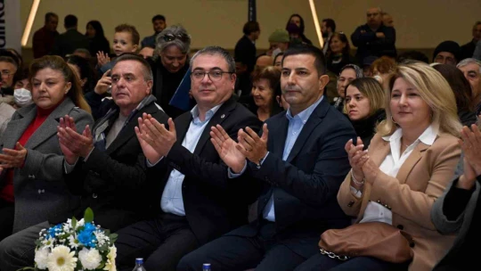 Kuşadası'nda Adalı Kart dönemi başladı