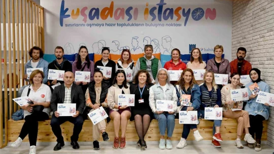 Kuşadası'nda antrenörlere sporcu beslenmesindeki yenilikler anlatıldı