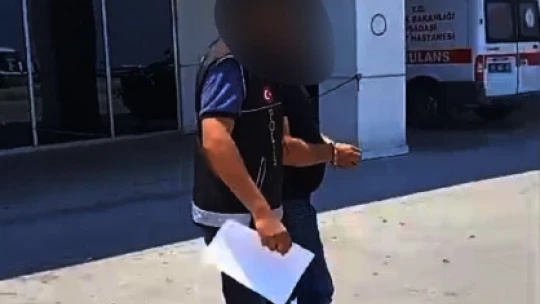 Kuşadası'nda aranan şahıslara yönelik operasyon: 2 yakalama