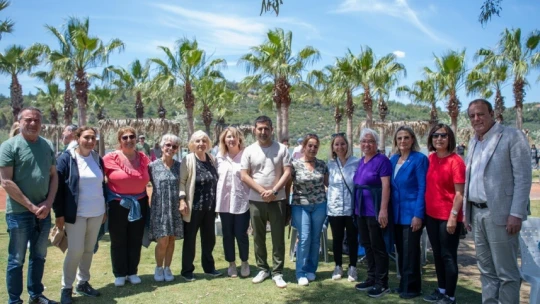 Kuşadası'nda birlik ve dayanışma pikniği düzenlendi