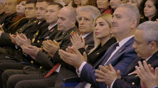 Kuşadası'nda Çanakkale Zaferi'nin yıl dönümü kutlandı