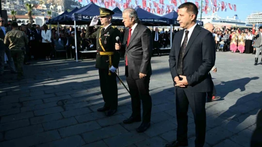 Kuşadası'nda Cumhuriyet Bayramı coşkuyla kutlandı