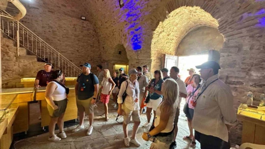 Kuşadası'nda Deniz Ticaret Tarihi Müzesi'ne yoğun ilgi