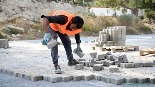 Kuşadası'nda güçlü alt ve üstyapı için yatırımlar aralıksız sürüyor
