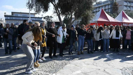 Kuşadası'nda Karadeniz rüzgarı esmeye başladı