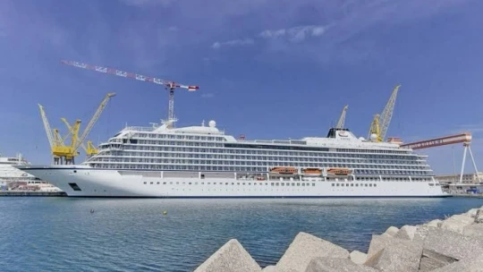 Kuşadası'nda kruvaziyer seferine hava muhalefeti engeli