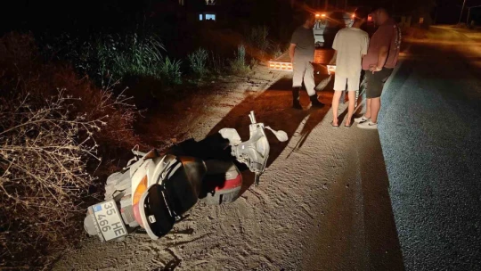 Kuşadası'nda otomobil ile motosiklet kafa kafaya çarpıştı: 1 ölü