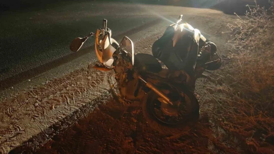 Kuşadası'nda otomobil ile motosiklet kafa kafaya çarpıştı: 1 ölü