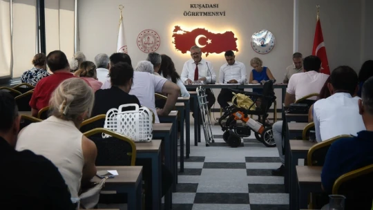 Kuşadası'nda sene başı müdürler kurulu toplantısı yapıldı