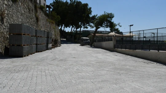 Kuşadası'nda tenis kulübü için geri sayım başladı