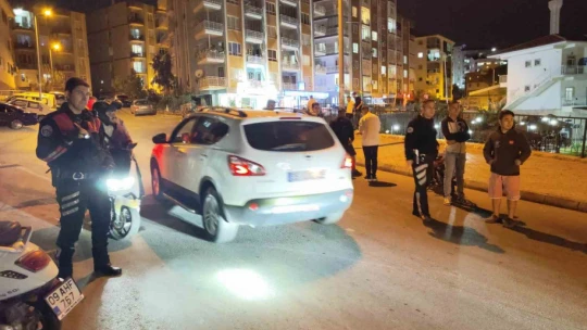 Kuşadası'nda Yunus timlerinin yaptığı şok uygulamalarında ruhsatsız silah ele geçirildi