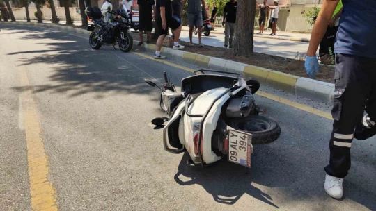 Kuşadası'ndaki kazada motosiklet sürücüsü yaralandı