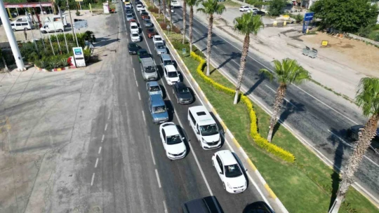 Kuşadası'nın nüfusu bayramda 1 milyonu geçti
