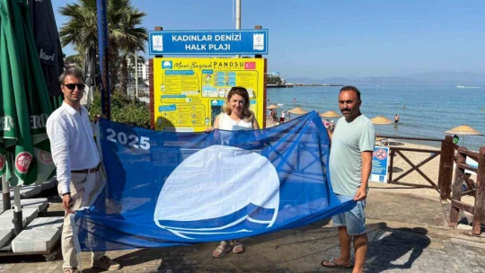 Kuşadası plajları 25 Mavi Bayrak ile taçlandı