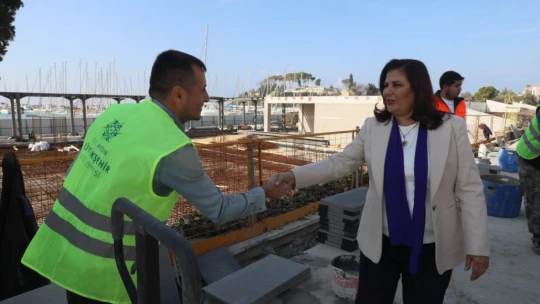 Kuşadası sahil şeridini daha modern hale getirmek için çalışma başlatıldı
