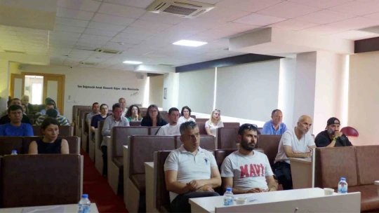 Kuşadası Ticaret Odası'nda Lejyoner Hastalığı Hakkında Eğitim Verildi