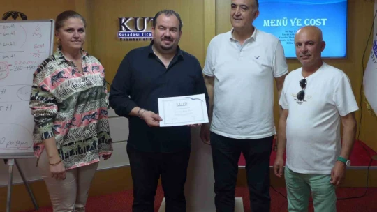 Kuşadası Ticaret Odası'nda, Restoranlara Yönelik Maliyet ve Menü Hazırlama eğitimi verildi
