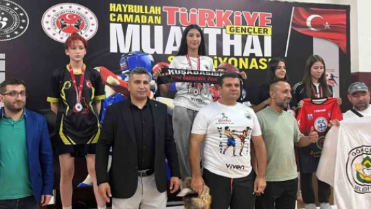 Kuşadasısporlu Eda Yıldırım Türkiye Şampiyonu oldu