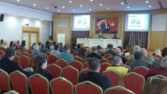 KUTO'da Finansal Okuryazarlık Hakkında Bilgilendirilmesi toplantısı geniş katılımla gerçekleşti