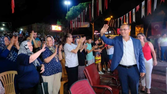 Kuyucak Belediyesi 30 Ağustos Zaferi'ni coşkuyla kutladı