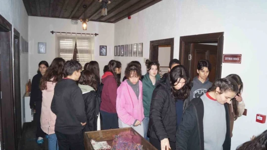 Kuyucak Belediyesi Kültür Evi Kent Müzesi yüzlerce öğrenciyi ağırlıyor