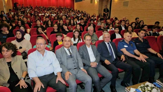 Kuyucak'ın dünü ve bugünü panelde anlatıldı