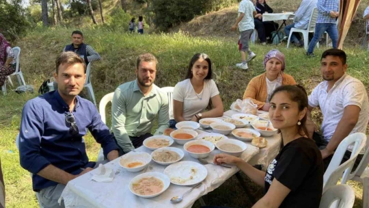 Kuyucak'ta 'Karapınar Dede Hayrı' geniş katılımla gerçekleştirildi