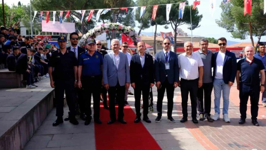 Kuyucak'ta bilim fuarı coşkusu