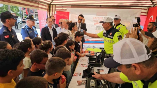 Kuyucak'ta bilim fuarı coşkusu