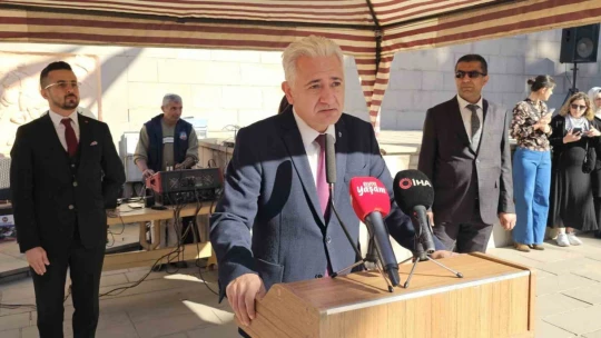 Kuyucak'ta Cumhuriyet coşkusu meydanlara sığmadı