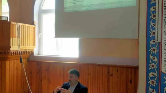 Kuyucak'ta hac semineri