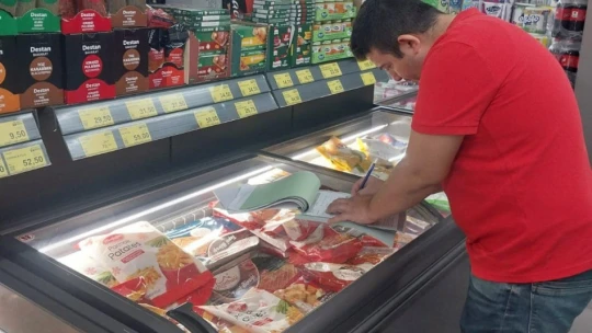 Kuyucak'taki marketlerde 'iyi tarım uygulamaları' denetimi