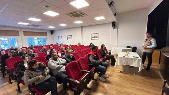 Kuyucak ve İncirliovalı üreticiler tarım sigortaları hakkında bilgilendirildi