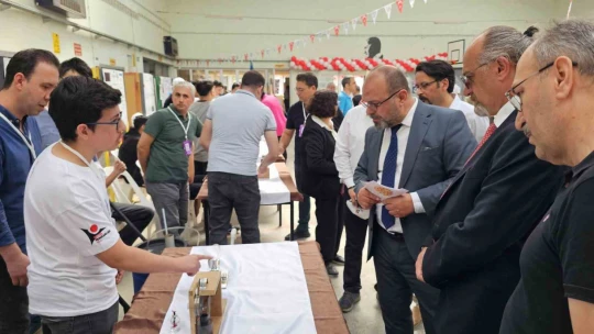 Meslek liselilerin bilim projeleri görücüye çıktı