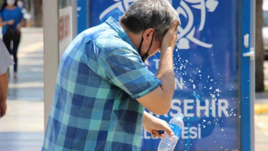 Meteoroloji Uyardı: Aydın'da sıcaklıklar mevsim normallerinin üzerine çıkıyor