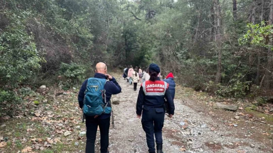 Milli Park'ta ziyaretçiler çevre konusunda bilgilendirildi