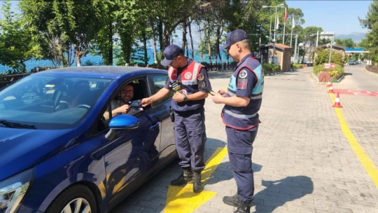 Milli Park'ta ziyaretçiler çevre konusunda bilgilendirildi