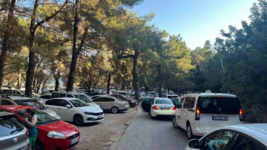 Milli parkta hafta sonu yoğunluğu