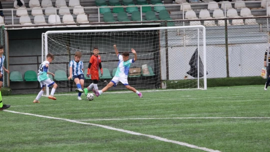 Minik futbolcular Aydın'da mücadele edecek