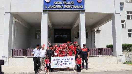Minik öğrencilere jandarma tanıtıldı