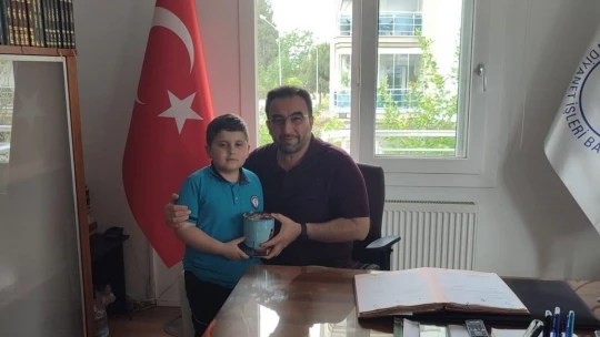 Minik yürekten büyük bağış