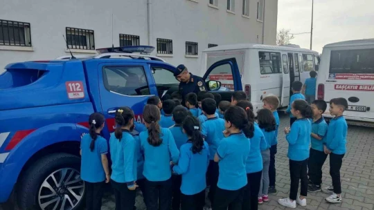 Minikler jandarmayı yakından tanıdı
