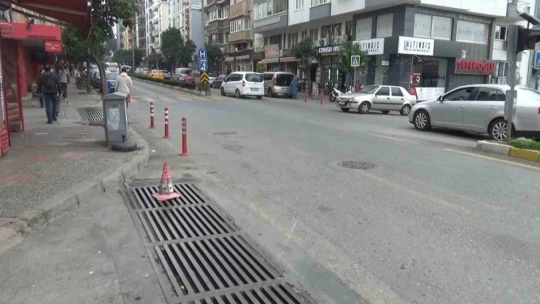 Motosiklete çarpıp kaçtı: Kaza güvenlik kameralarına yansıdı
