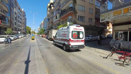 Motosikletle otomobil çarpıştı: 1 yaralı