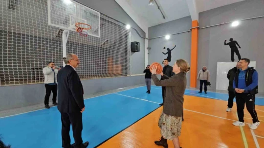 Mücahit öğretmenin ismi görev yaptığı okulda yaşatılacak